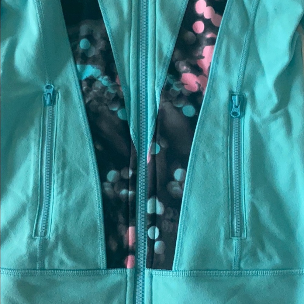 Ivivva workout jacket - Picture 2 of 4